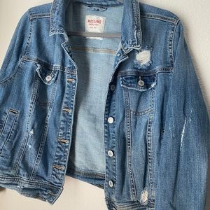 Mossimo Crop distressed medium-wash denim jacket
